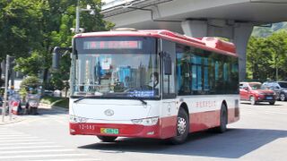 XMQ6106AGCHEVD57（机动车）