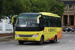 浙CB9820-温州北站-古庙-ZK6752.jpg