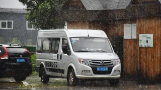 EQ6584WABDB于桐浦村待发