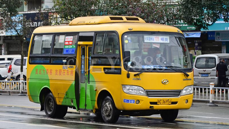 文件:11310-浙C36956-128路-KLQ6609-2.jpg