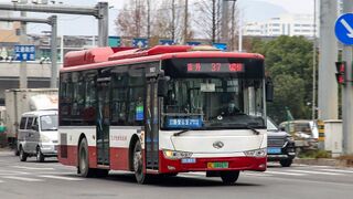 XMQ6106AGCHEVD57