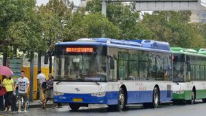 15388-浙C55639-92路-XMQ6106.jpg